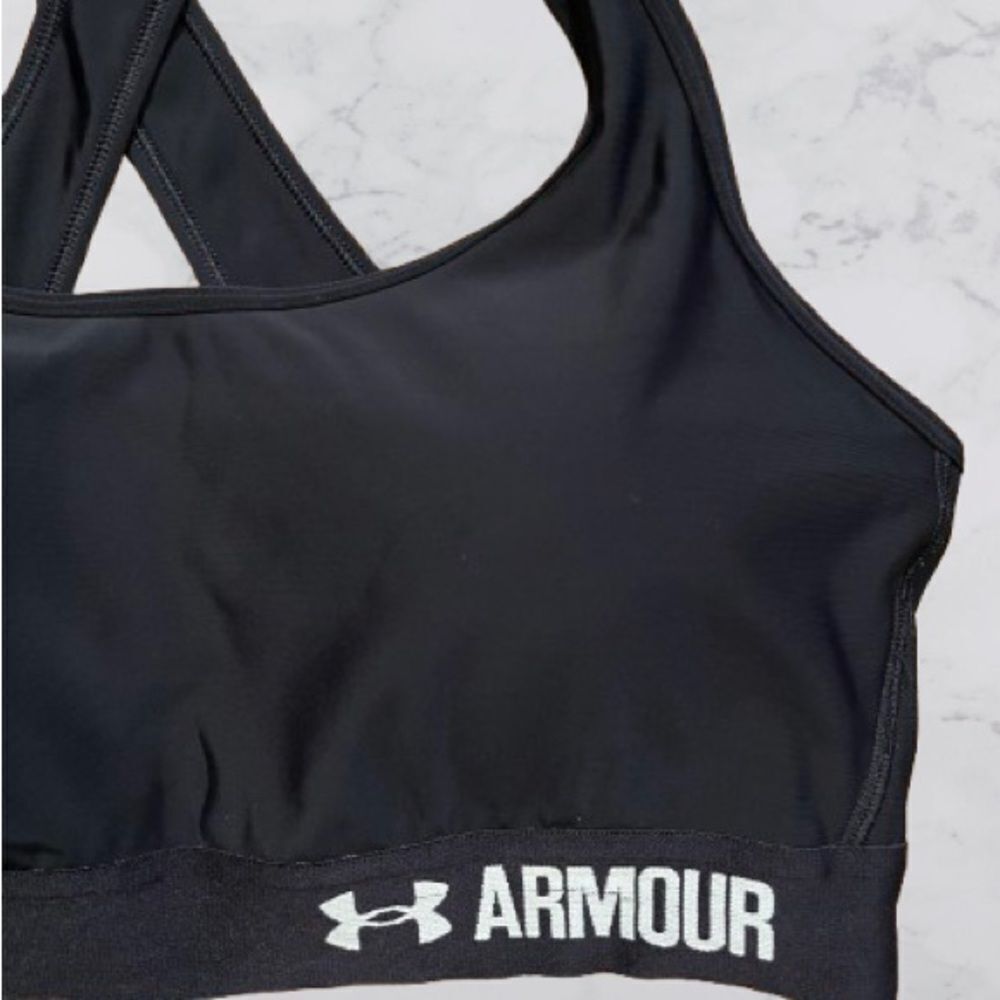 Under Armour Women's Black Sports Bra - Picture 2 of 3